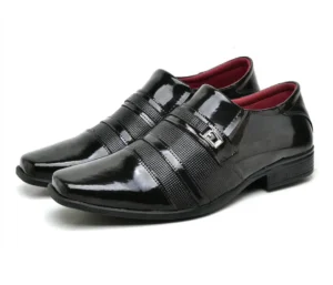 728 Preto Sint. Verniz | Spezzio<br>R$ 39,90